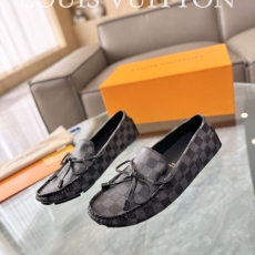 Louis Vuitton Low Shoes